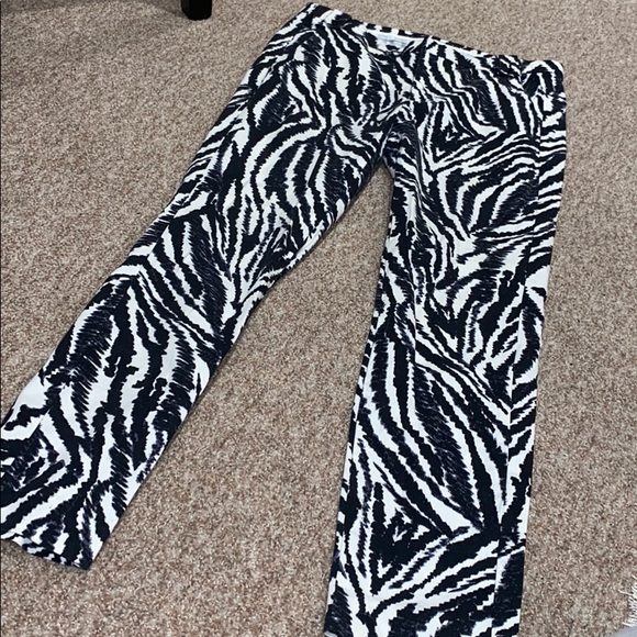 Zara Basic Pants - Picture 2 of 4
